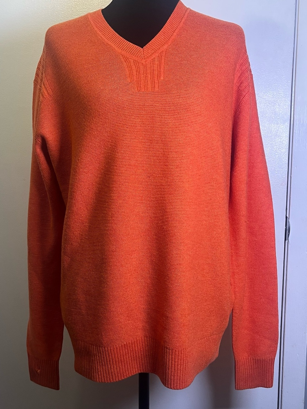 Callaway Golf Merino Wool Blend V-Neck Sweater Orange Long Sleeve Men’s Medium